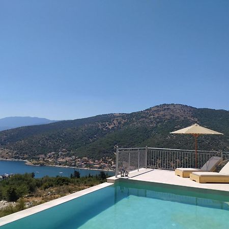 Augustela Villa Seaview Vacation Villa Agia Efimia エクステリア 写真