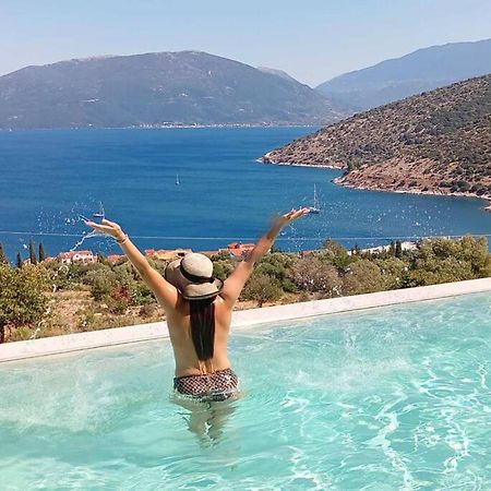 Augustela Villa Seaview Vacation Villa Agia Efimia エクステリア 写真