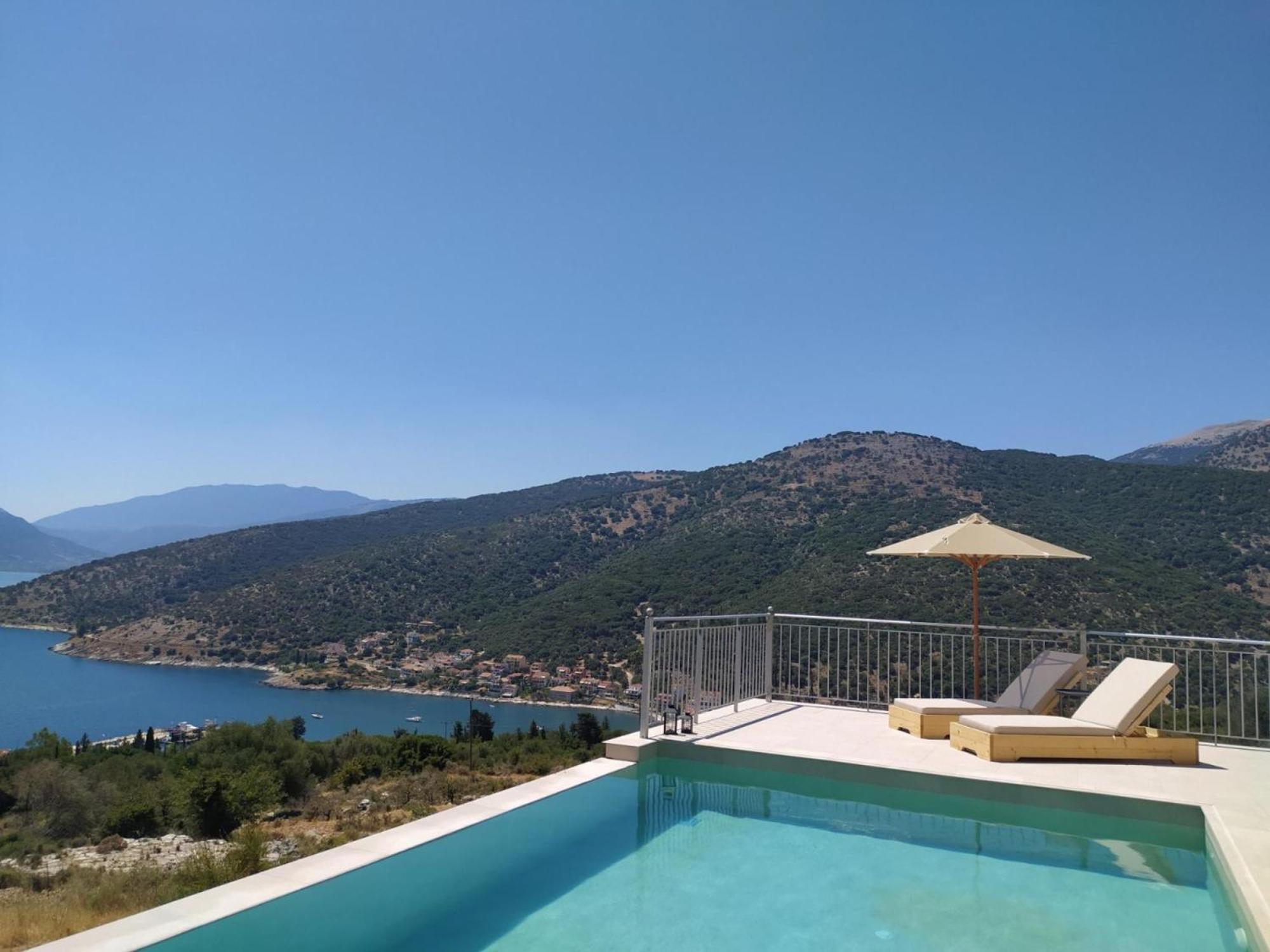 Augustela Villa Seaview Vacation Villa Agia Efimia エクステリア 写真