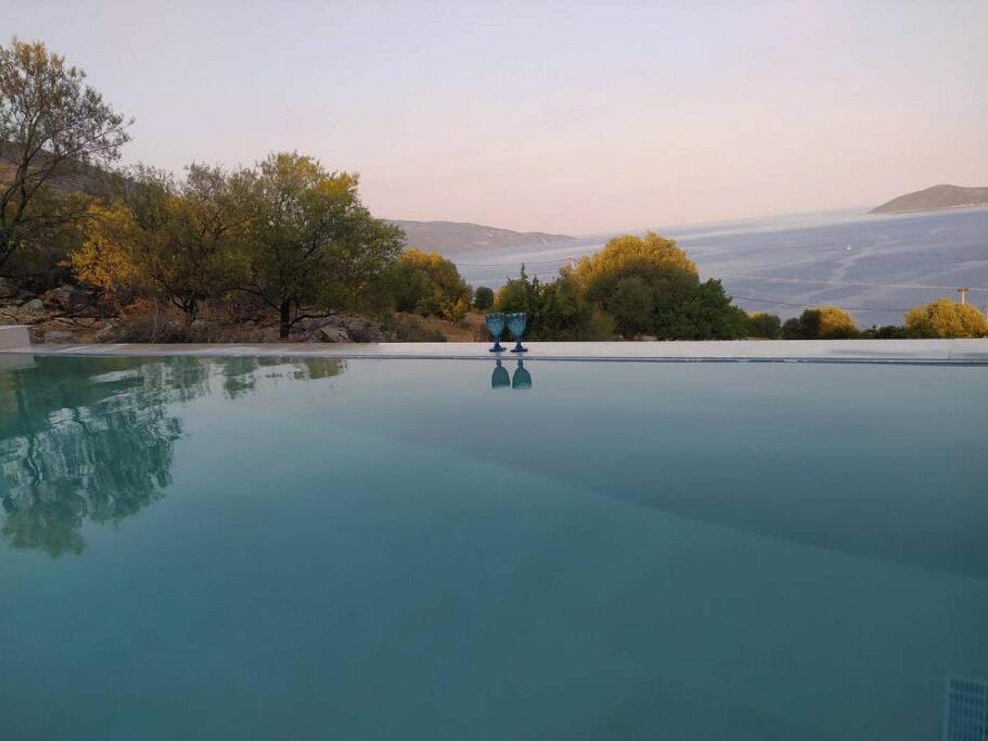 Augustela Villa Seaview Vacation Villa Agia Efimia エクステリア 写真