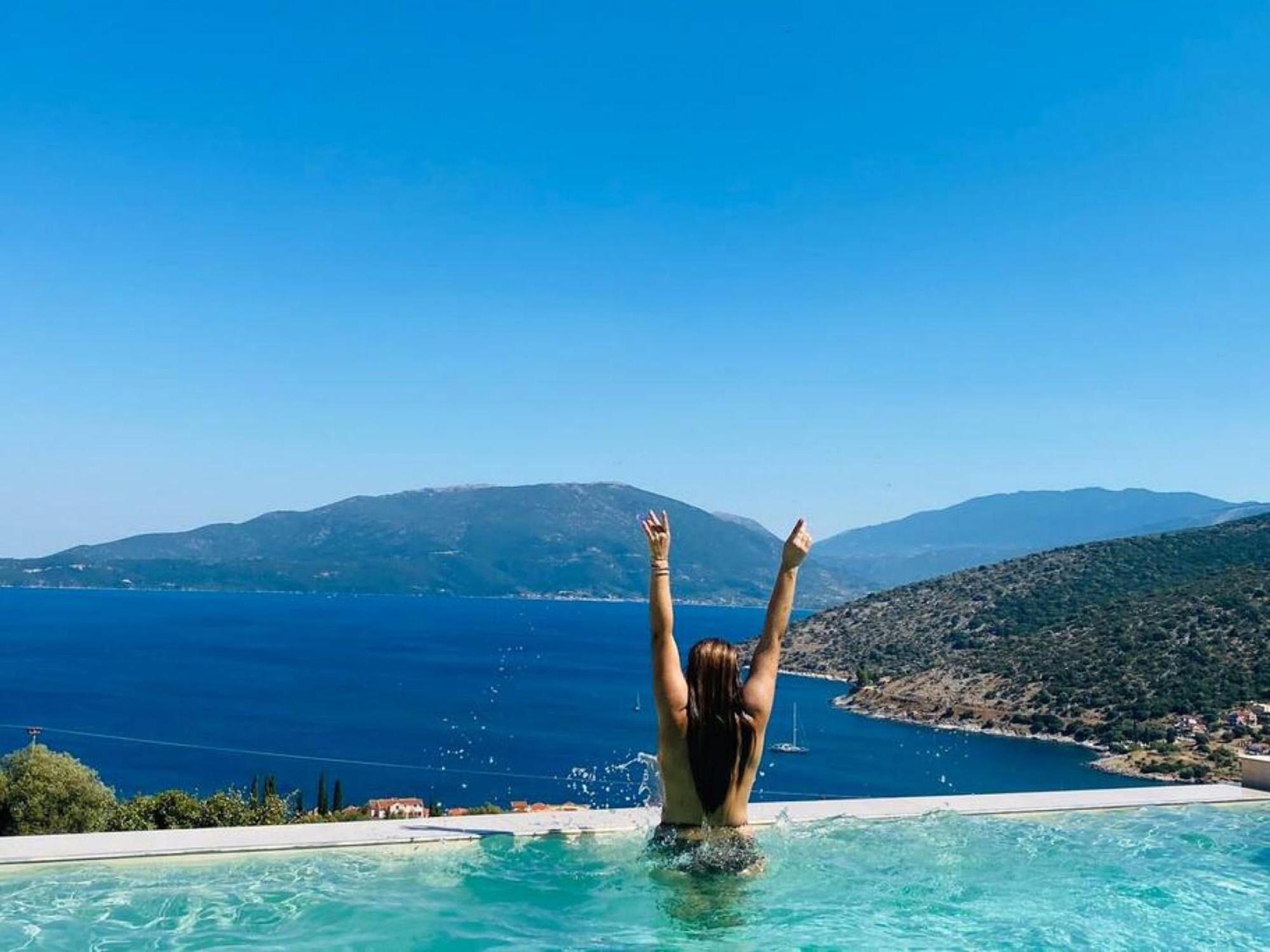 Augustela Villa Seaview Vacation Villa Agia Efimia エクステリア 写真